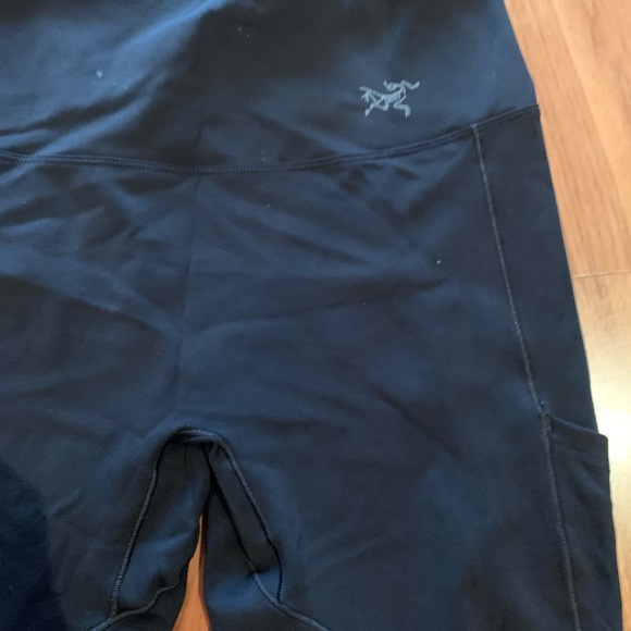 🏃♀️- Arc’teryx Trail leggings with pockets - Picture 2 of 4